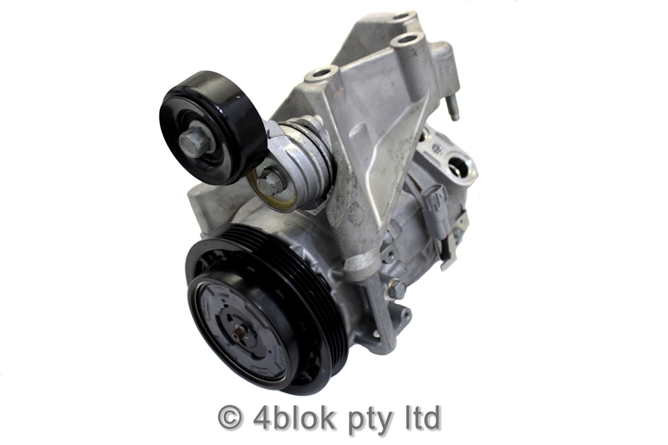 Holden Commodore VE V8 6.0 Air conditioning compressor pump 92157796 M NOS