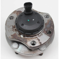 VT RHF Hub & Bearing Unit 