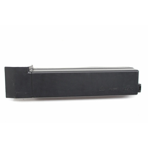 VZ WL 3.6 Litre V6 Alloytec Relay & Fuse Cover