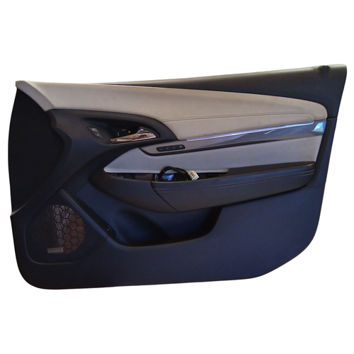 Used VF WN RHF Right Front Mesh Black Complete Door Trim 
