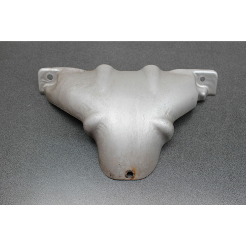 VZ WL RH Exhaust Manifold Cover 