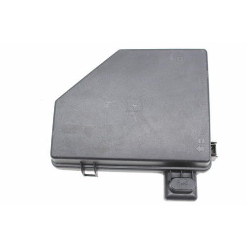 Used VE WM Fuse Block Panel Cover Terminal Type 