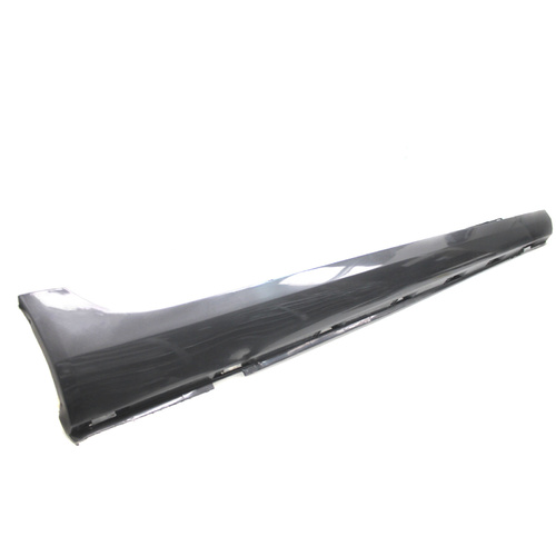 VE Magnetic Grey RH Side Skirt 