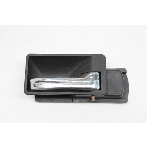 VB VC VH Black / Chrome Right Inner Door Handle 