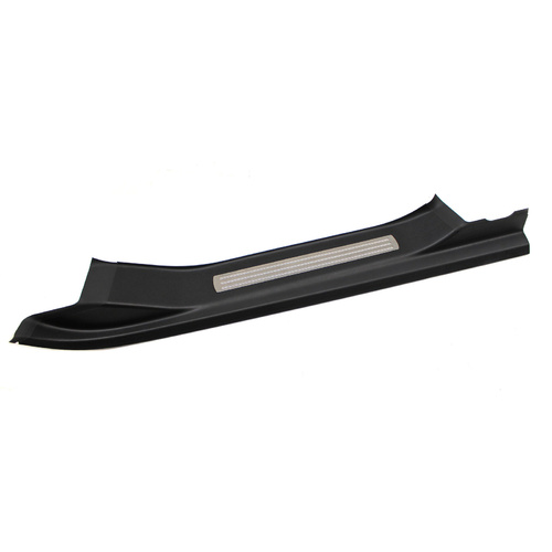 Used WM RHR Right Rear Scuff Sill Plate 