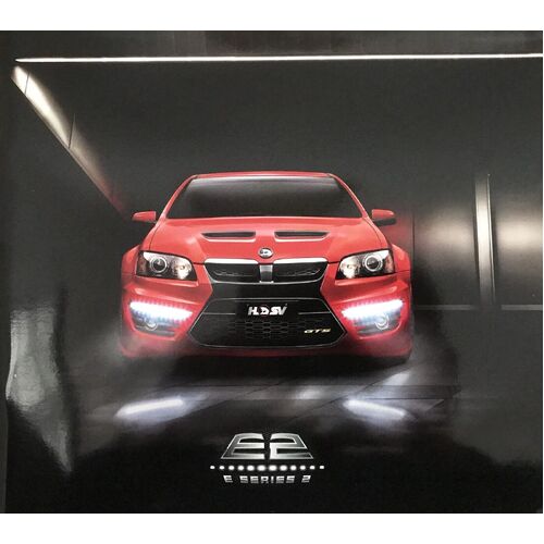 New Original VE HSV Maloo Clubsport GTS E2 30 Page Fold Out Book Brochure