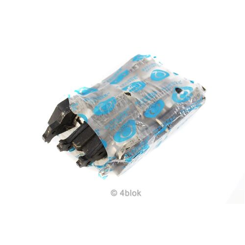HSV VN Group A / SV500 Bendix front brake pads twin piston new