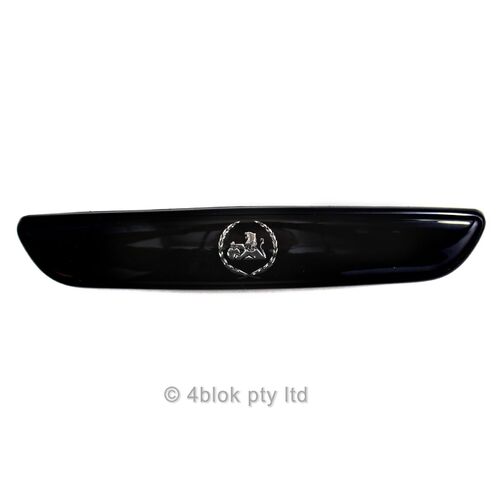 Statesman VQ Piano black horn insert